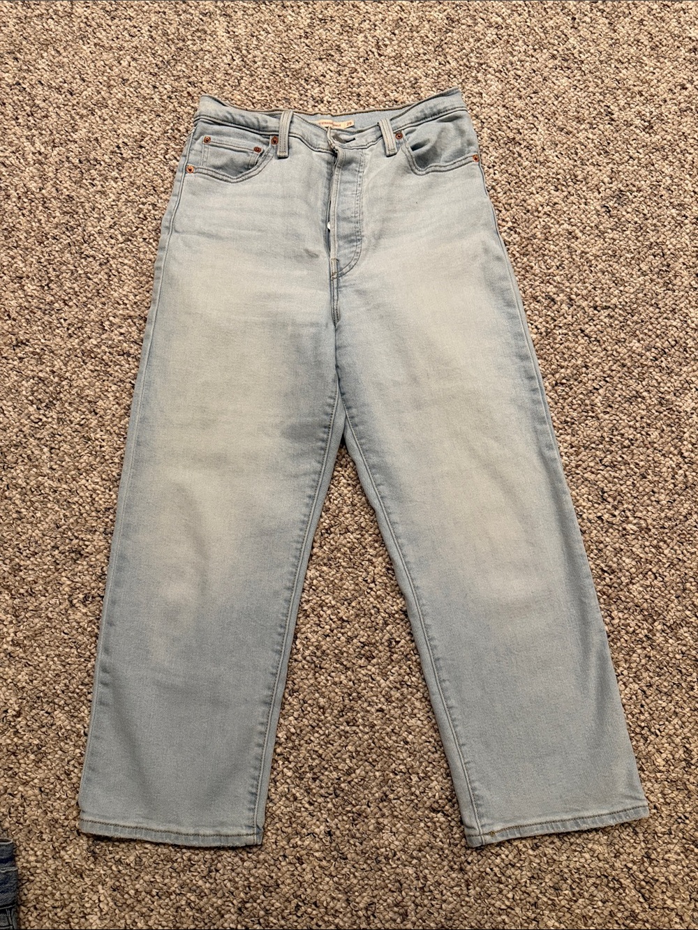 Levi’s rib cage straight ankle sz 29